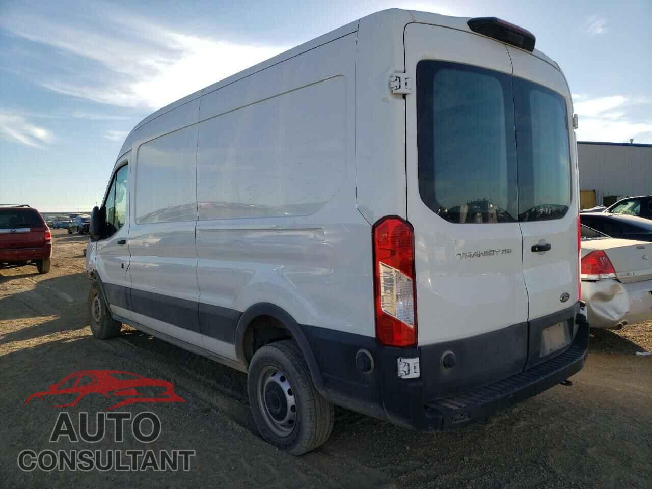 FORD TRANSIT CO 2020 - 1FTBR1C8XLKB00024