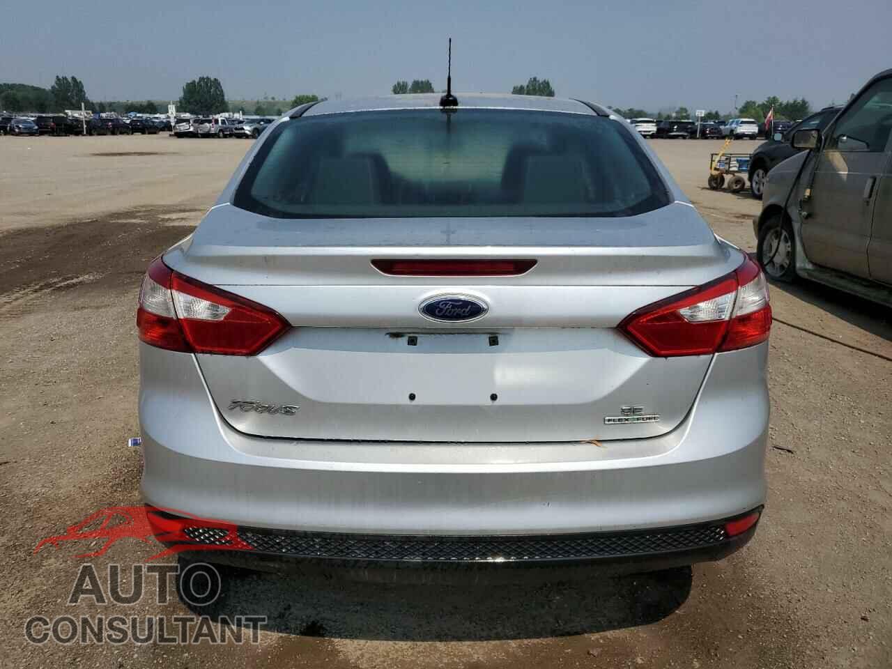FORD FOCUS 2013 - 1FADP3F22DL256111