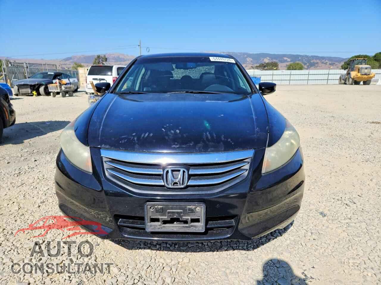 HONDA ACCORD 2012 - 1HGCP2F82CA070228