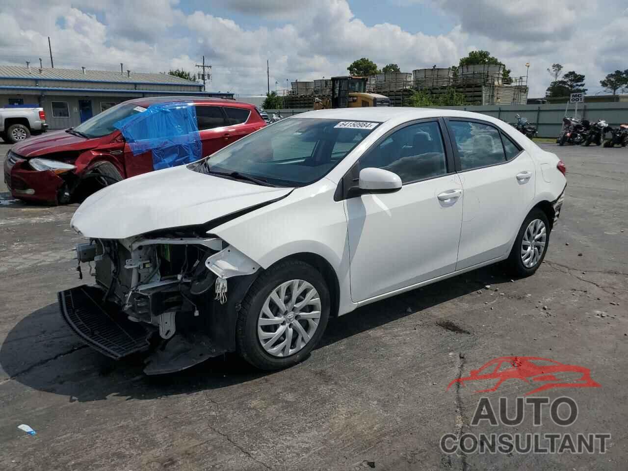 TOYOTA COROLLA 2018 - 5YFBURHE9JP797518
