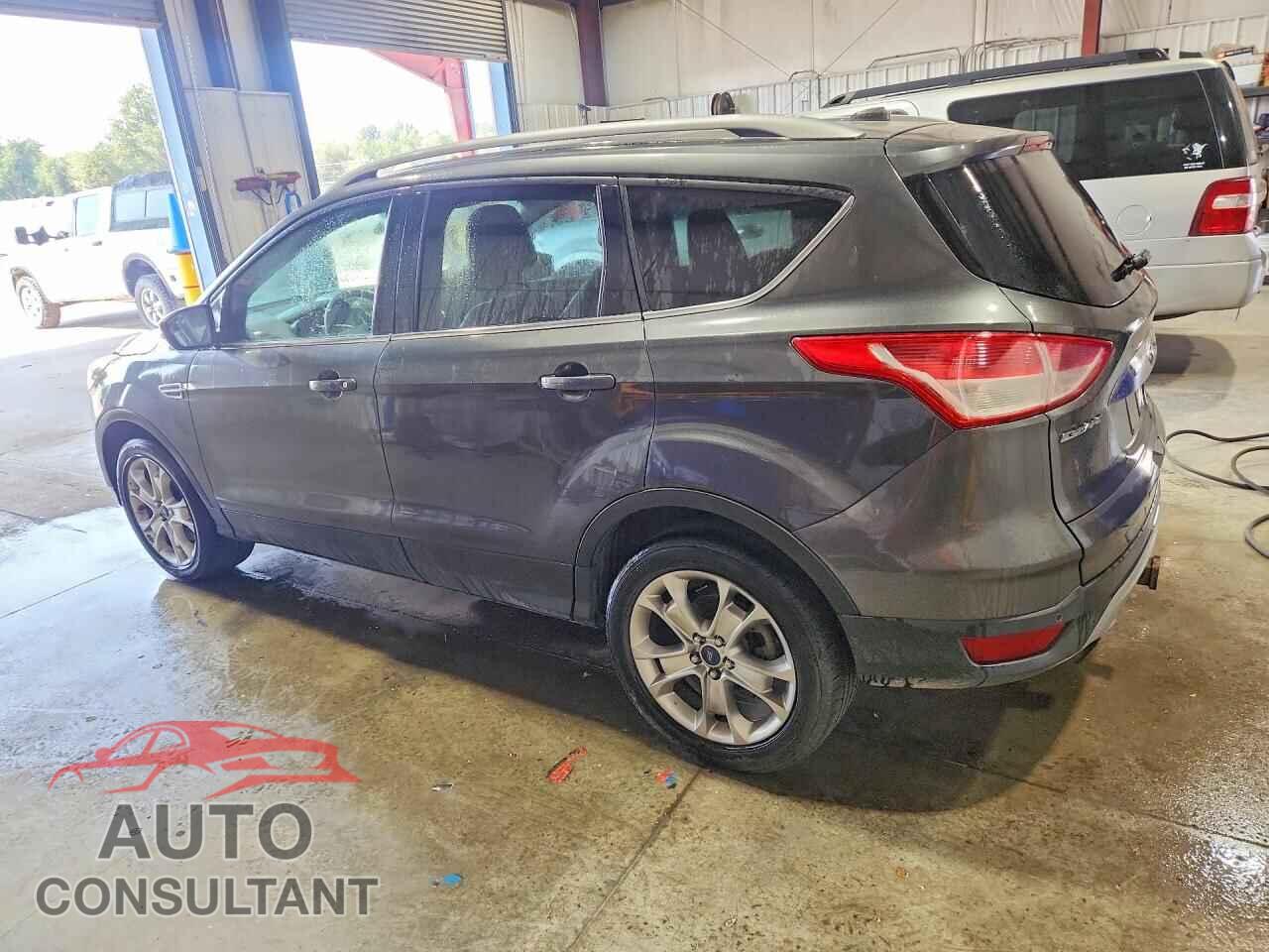 FORD ESCAPE 2015 - 1FMCU9J91FUC12843