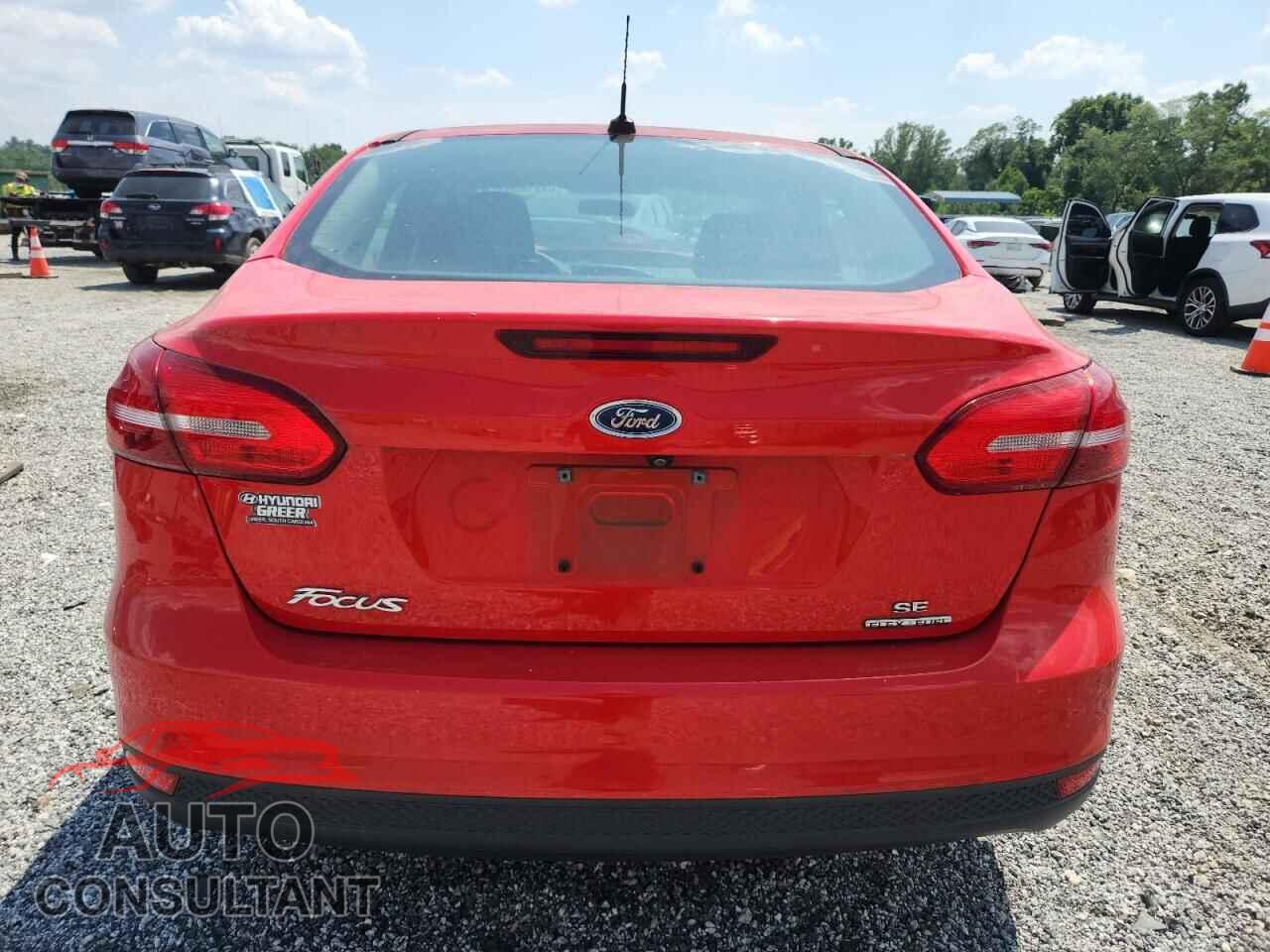 FORD FOCUS 2016 - 1FADP3F21GL305965