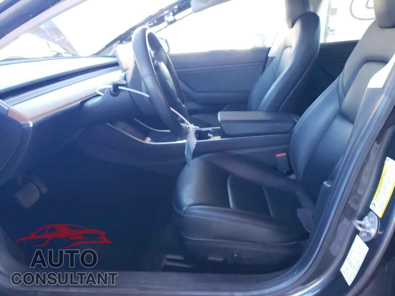 TESLA MODEL 3 2019 - 5YJ3E1EA6KF331241