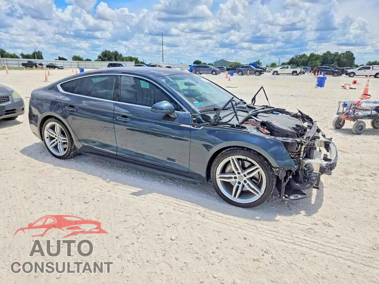 AUDI A5 2018 - WAUFNCF59JA069522