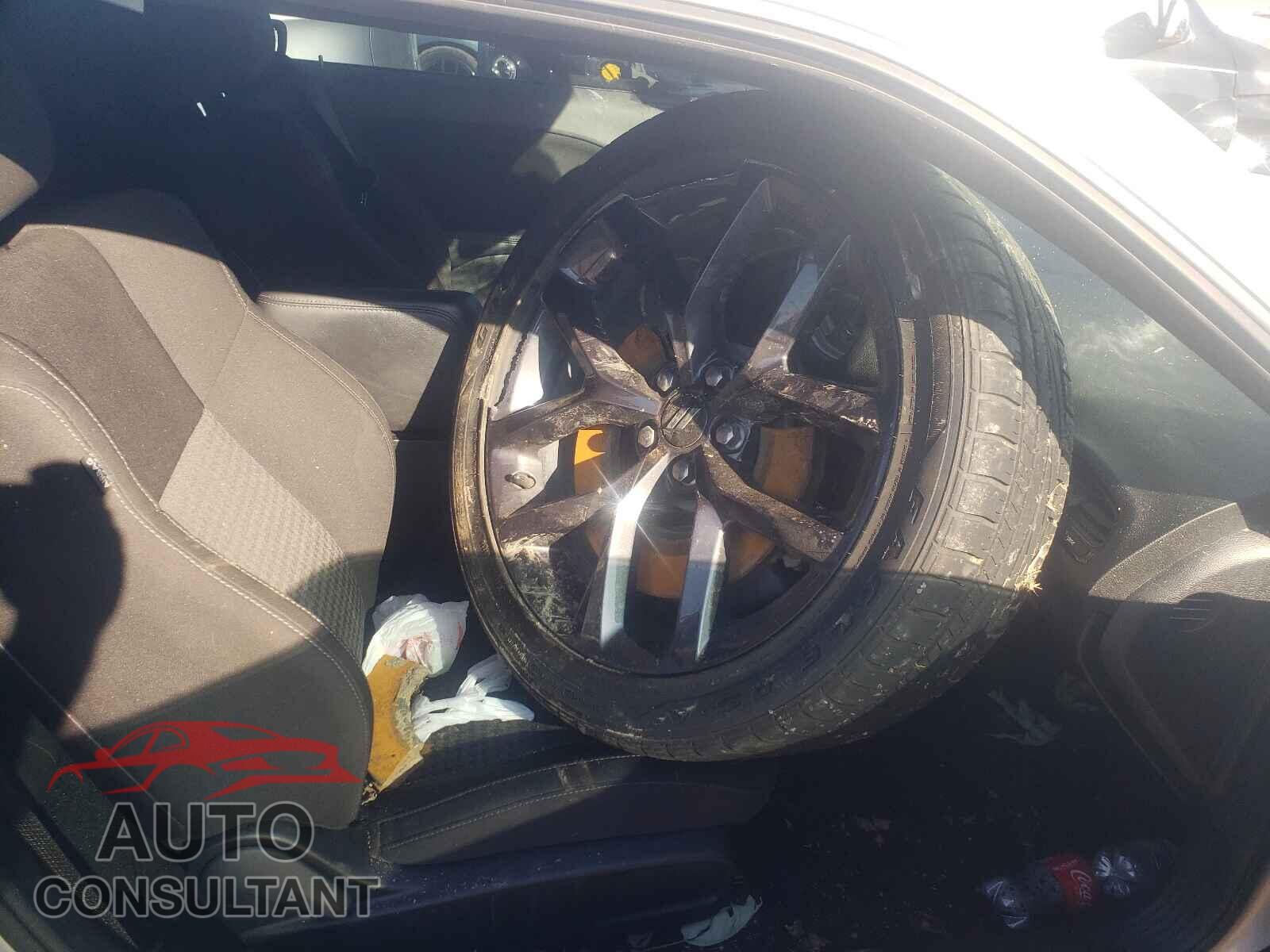 DODGE CHALLENGER 2020 - 2C3CDZBT3LH165249