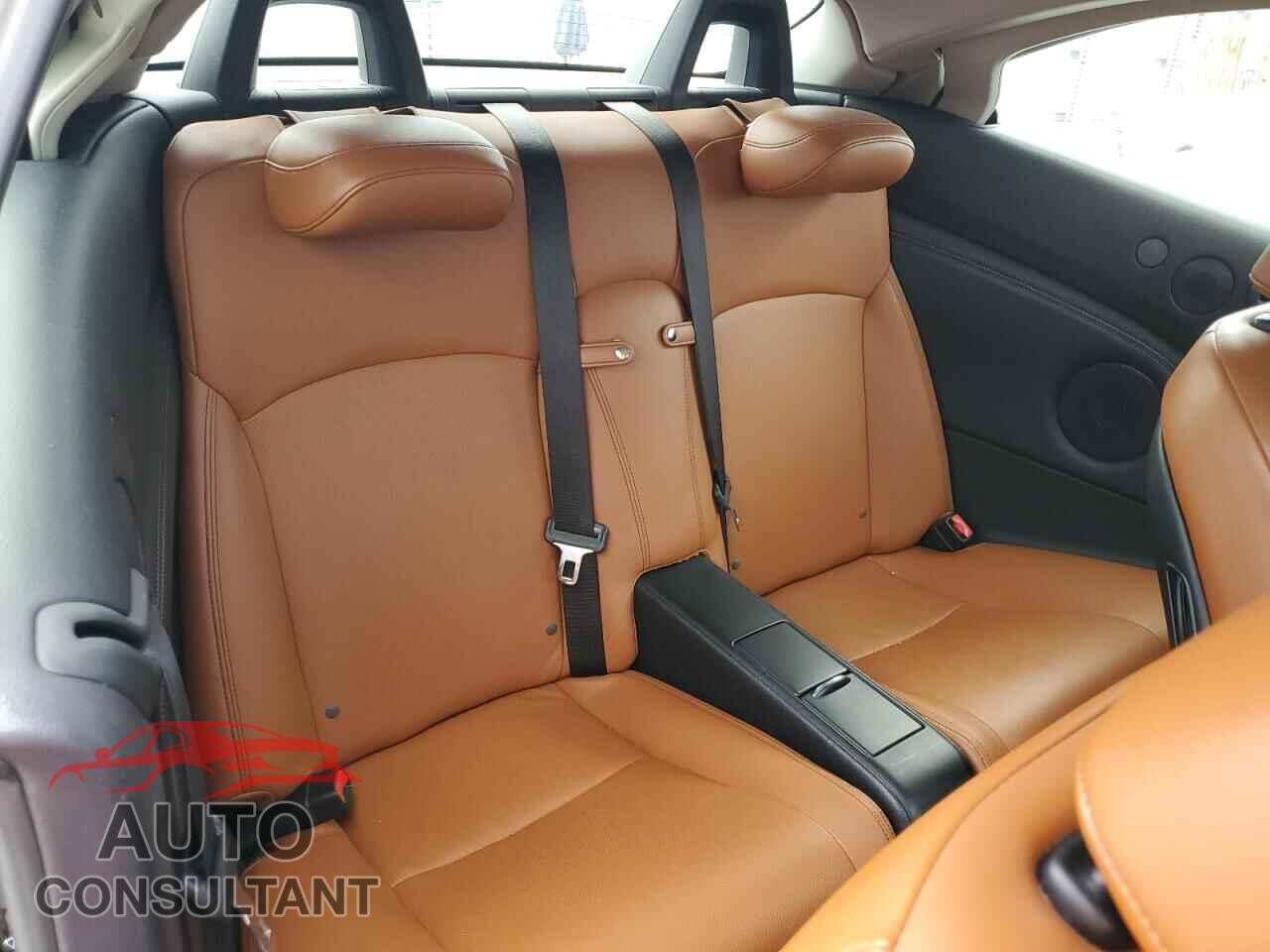 LEXUS IS 2012 - JTHFF2C23C2525823