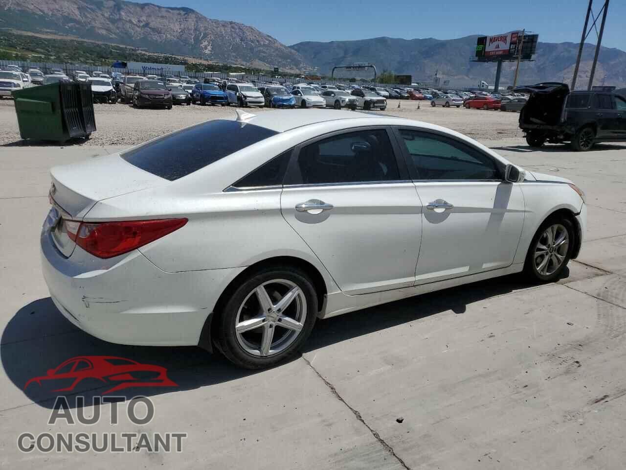 HYUNDAI SONATA 2011 - 5NPEC4AC2BH219657