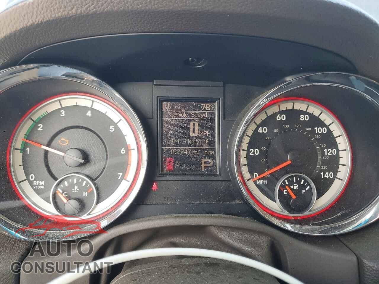 DODGE DURANGO 2013 - 1C4SDHDT6DC652500