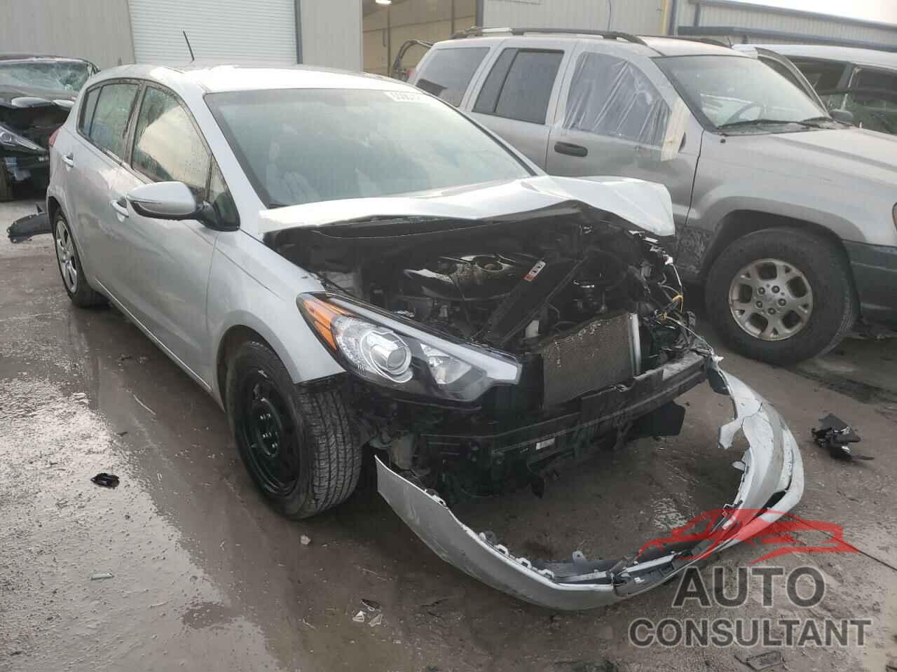 KIA FORTE 2016 - KNAFK5A81G5654070