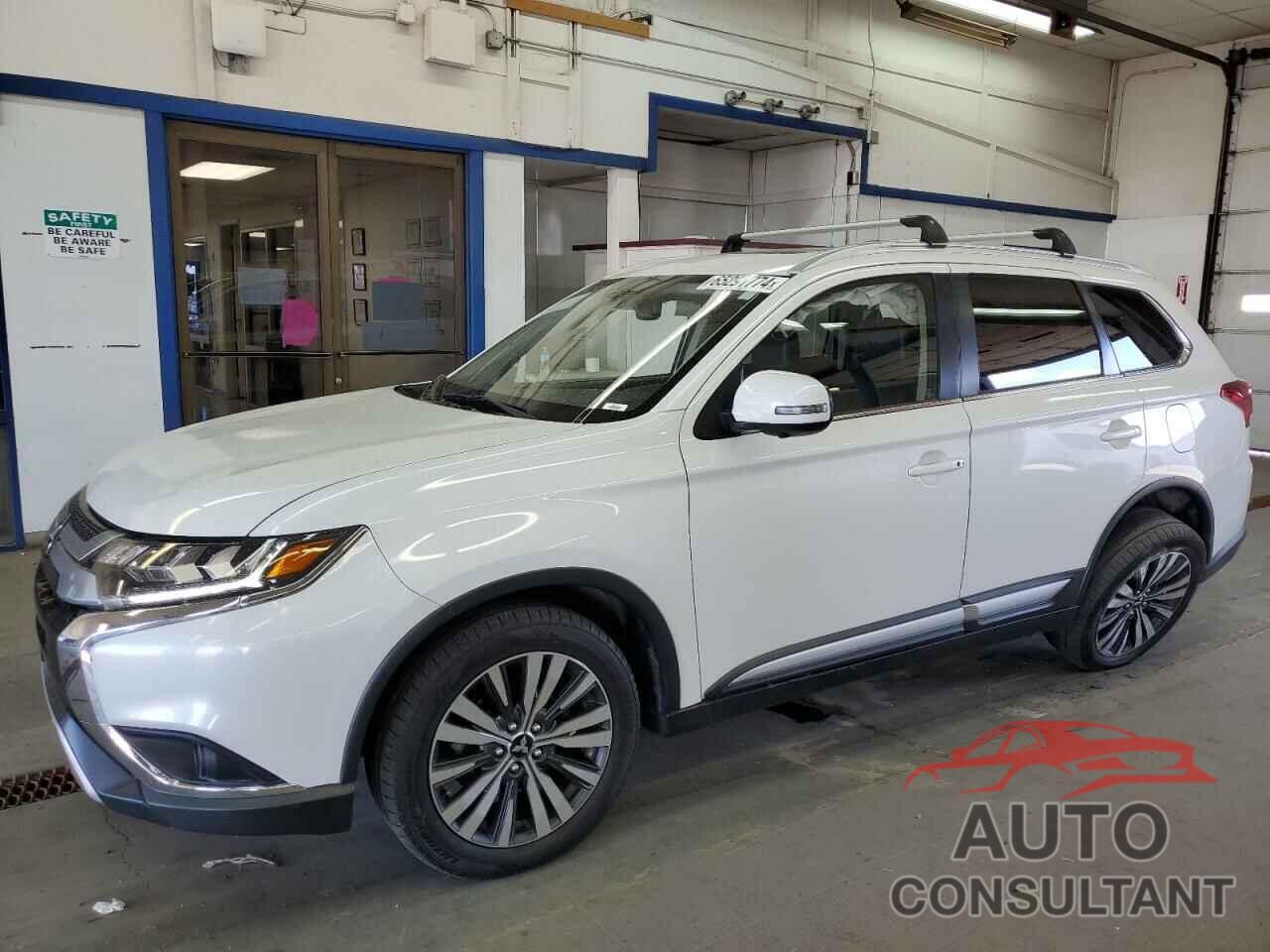 MITSUBISHI OUTLANDER 2019 - JA4AZ3A33KZ006873