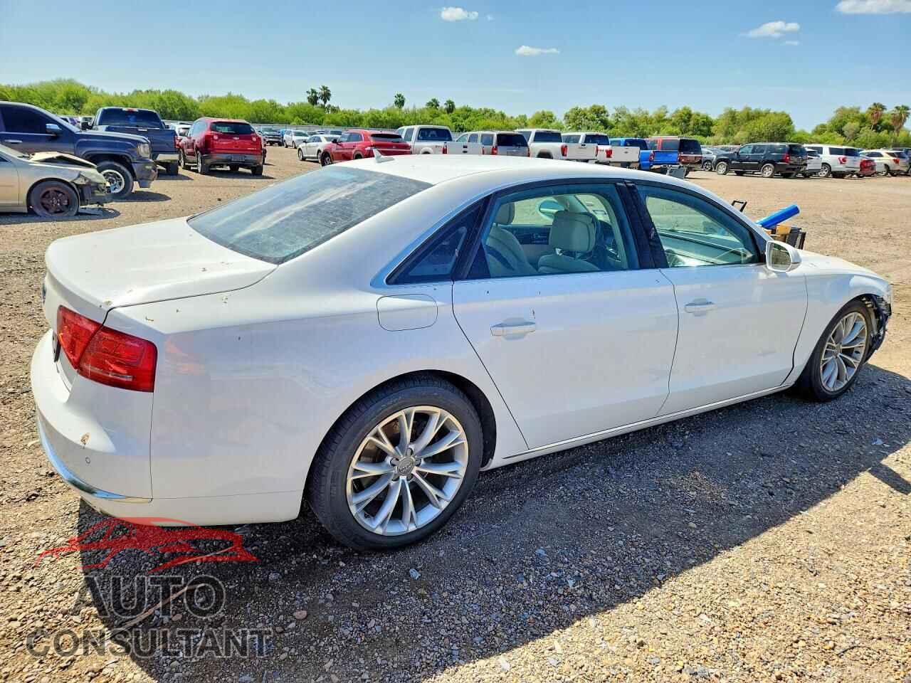 AUDI A8 2014 - WAURGAFD3EN007860