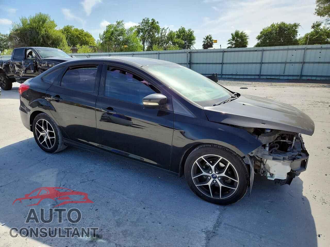 FORD FOCUS 2017 - 1FADP3H25HL222974