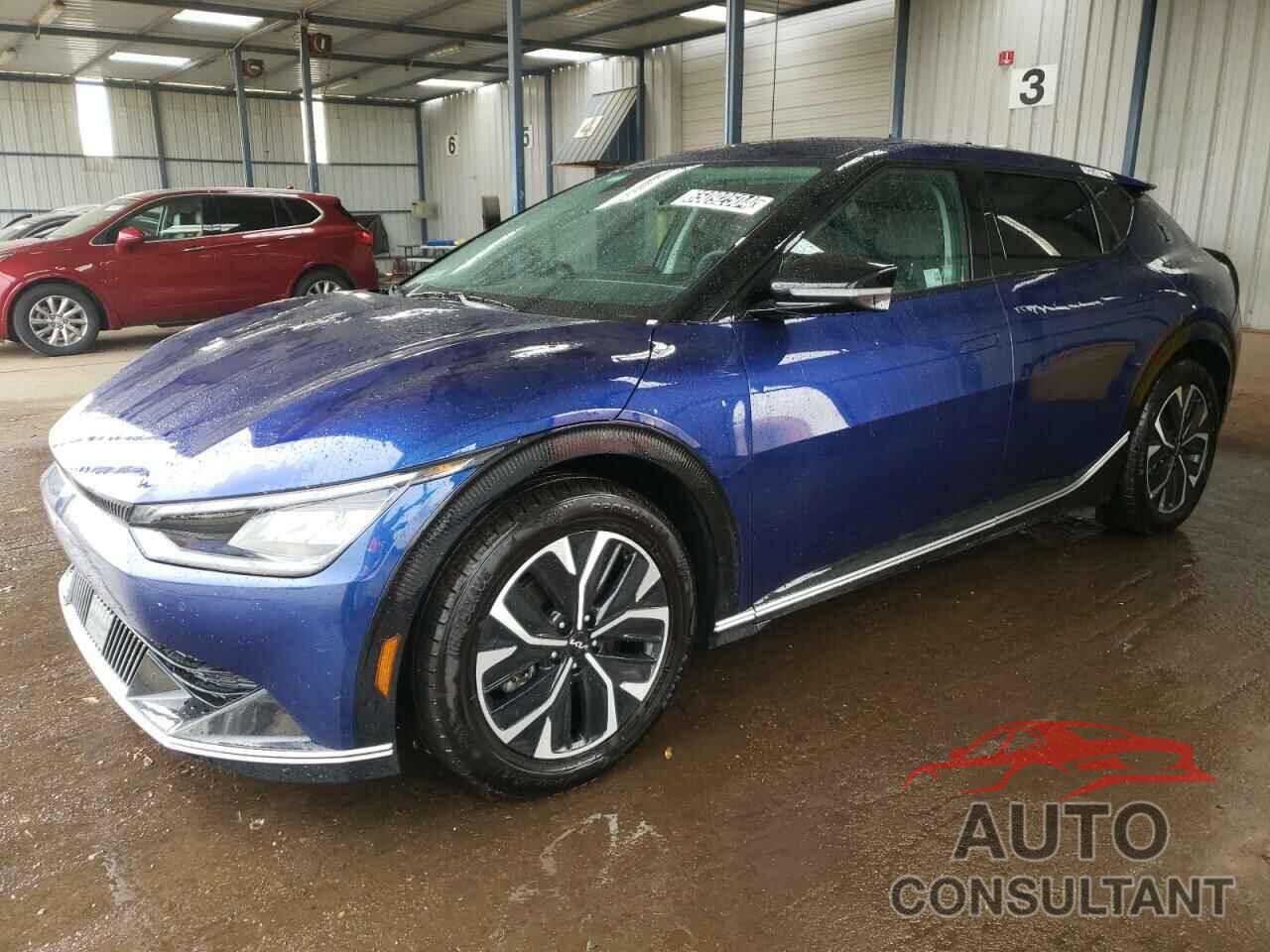 KIA EV6 LIGHT 2023 - KNDC34LA8P5607065