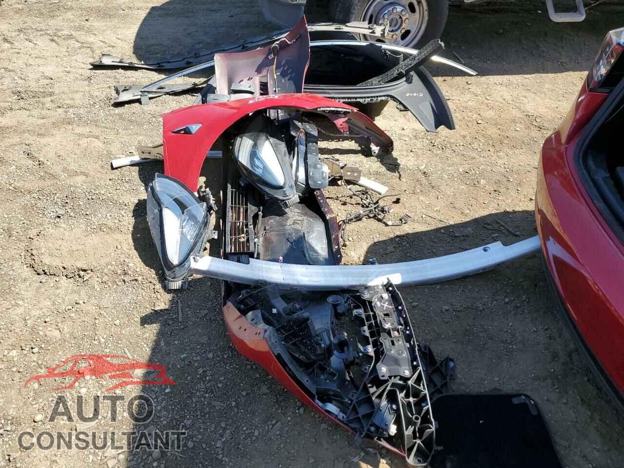 TESLA MODEL 3 2018 - 5YJ3E1EA3JF037729