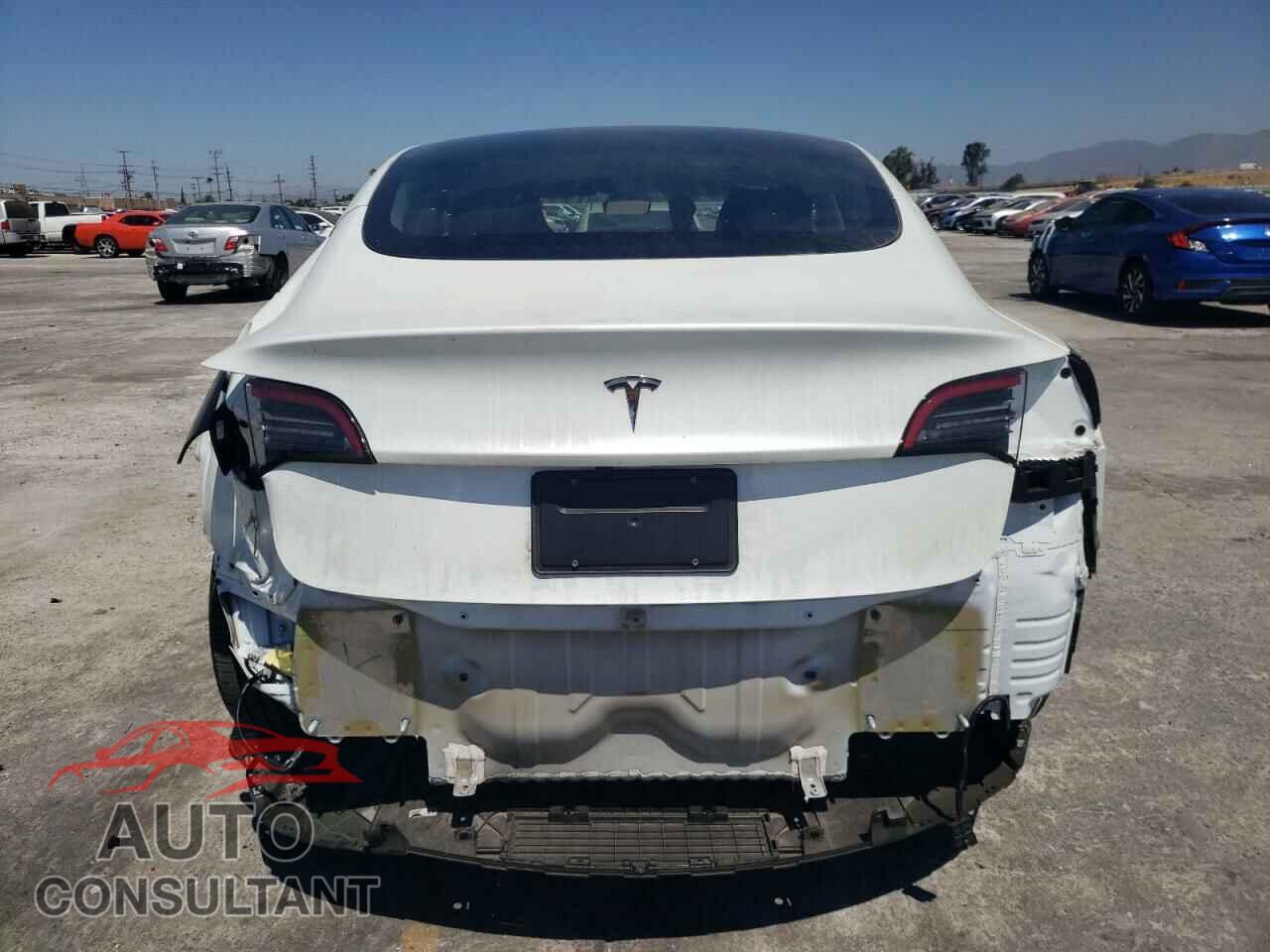 TESLA MODEL 3 2023 - 5YJ3E1EA2PF658470