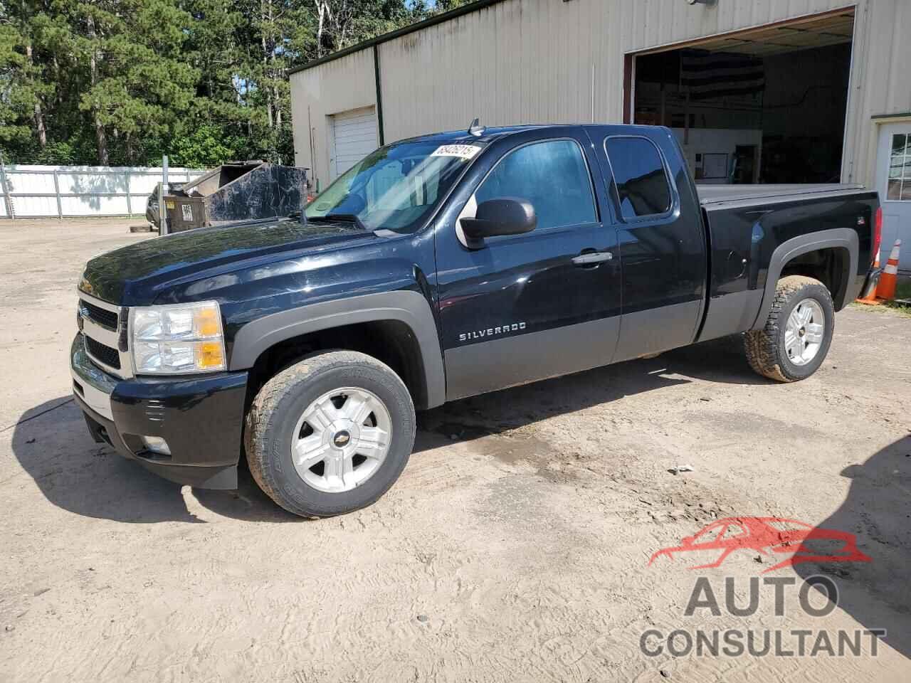CHEVROLET SILVERADO 2011 - 1GCRKSE3XBZ373853