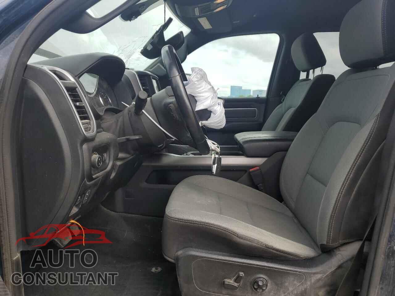 RAM 1500 2021 - 1C6SRFMT5MN755182