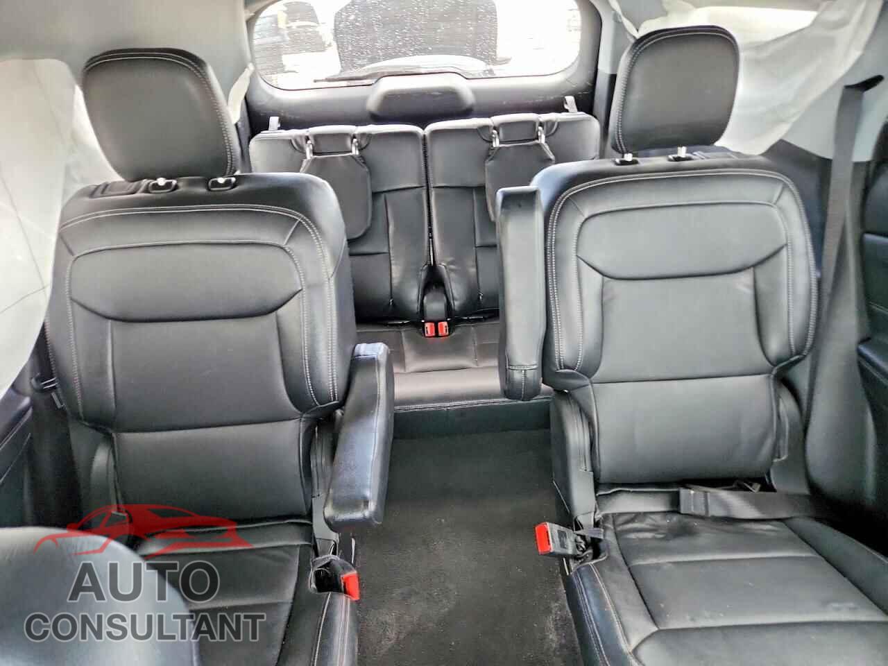 FORD EXPLORER 2023 - 1FMSK8DHXPGB31306