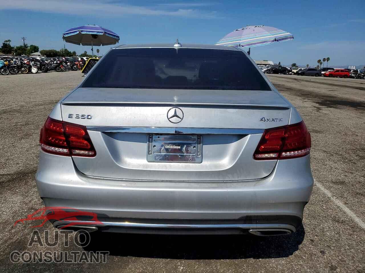 MERCEDES-BENZ E-CLASS 2015 - WDDHF8JB0FB140309