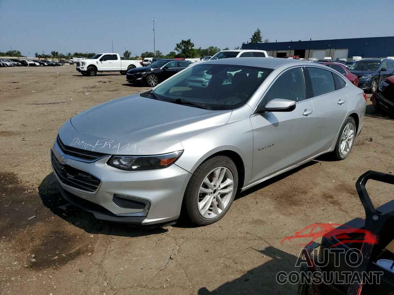 CHEVROLET MALIBU 2016 - 1G1ZE5ST1GF240008