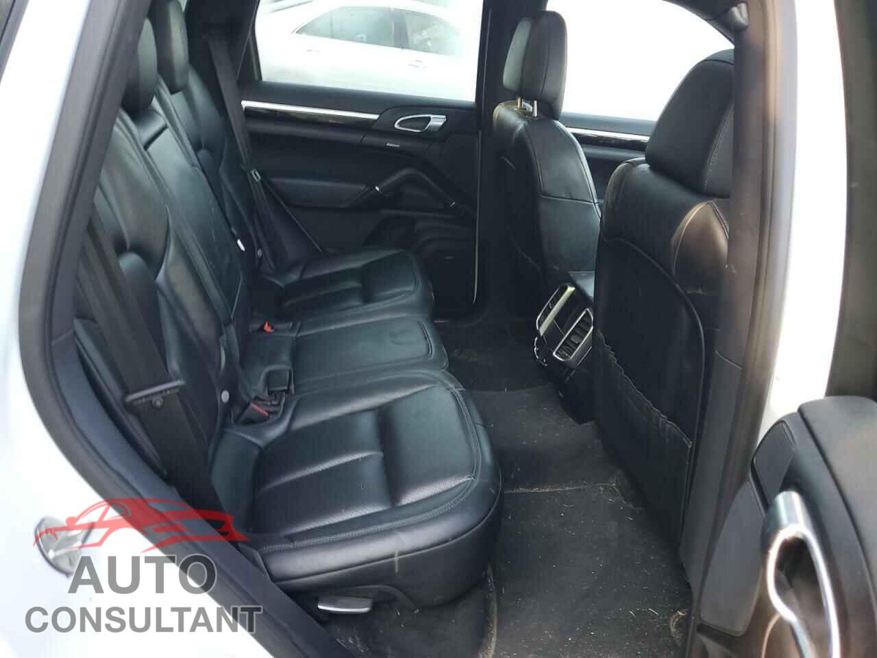 PORSCHE CAYENNE 2017 - WP1AE2A23HLA68769