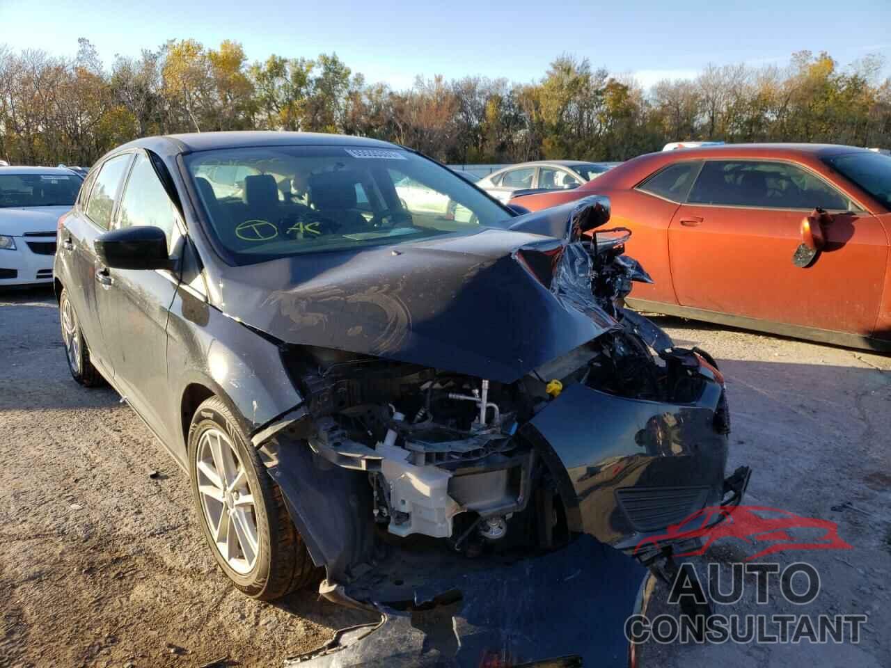 FORD FOCUS 2018 - 1FADP3K26JL246506