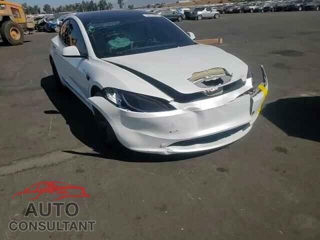 TESLA MODEL 3 2025 - 5YJ3E1EA8SF048310