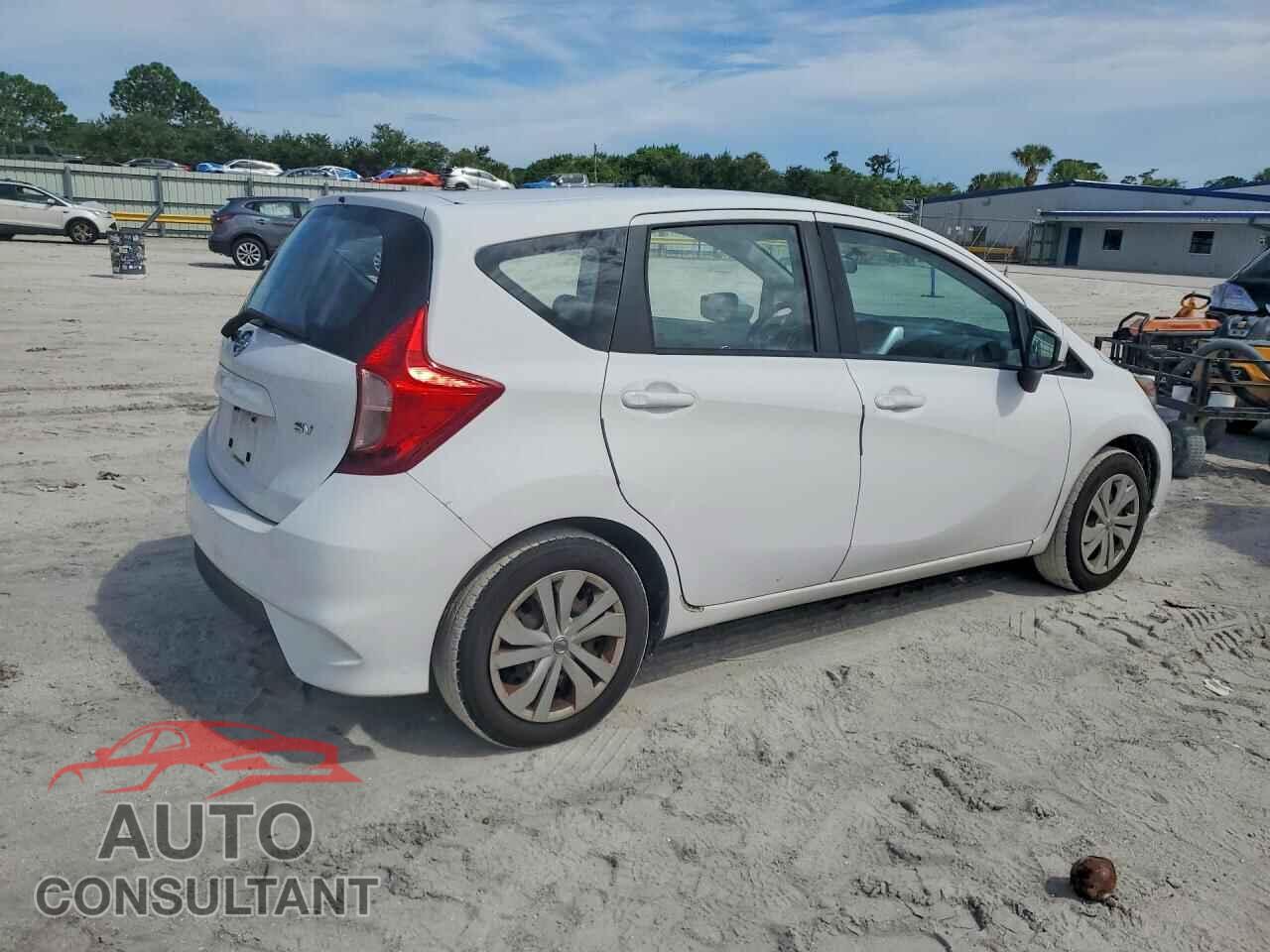NISSAN VERSA 2017 - 3N1CE2CP6HL367697