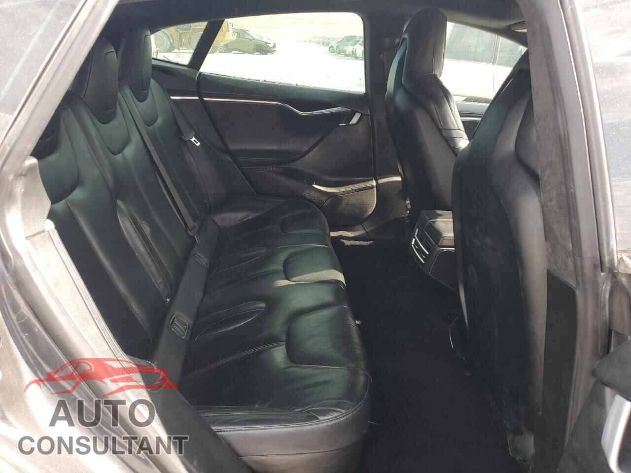 TESLA MODEL S 2016 - 5YJSA1E24GF137251