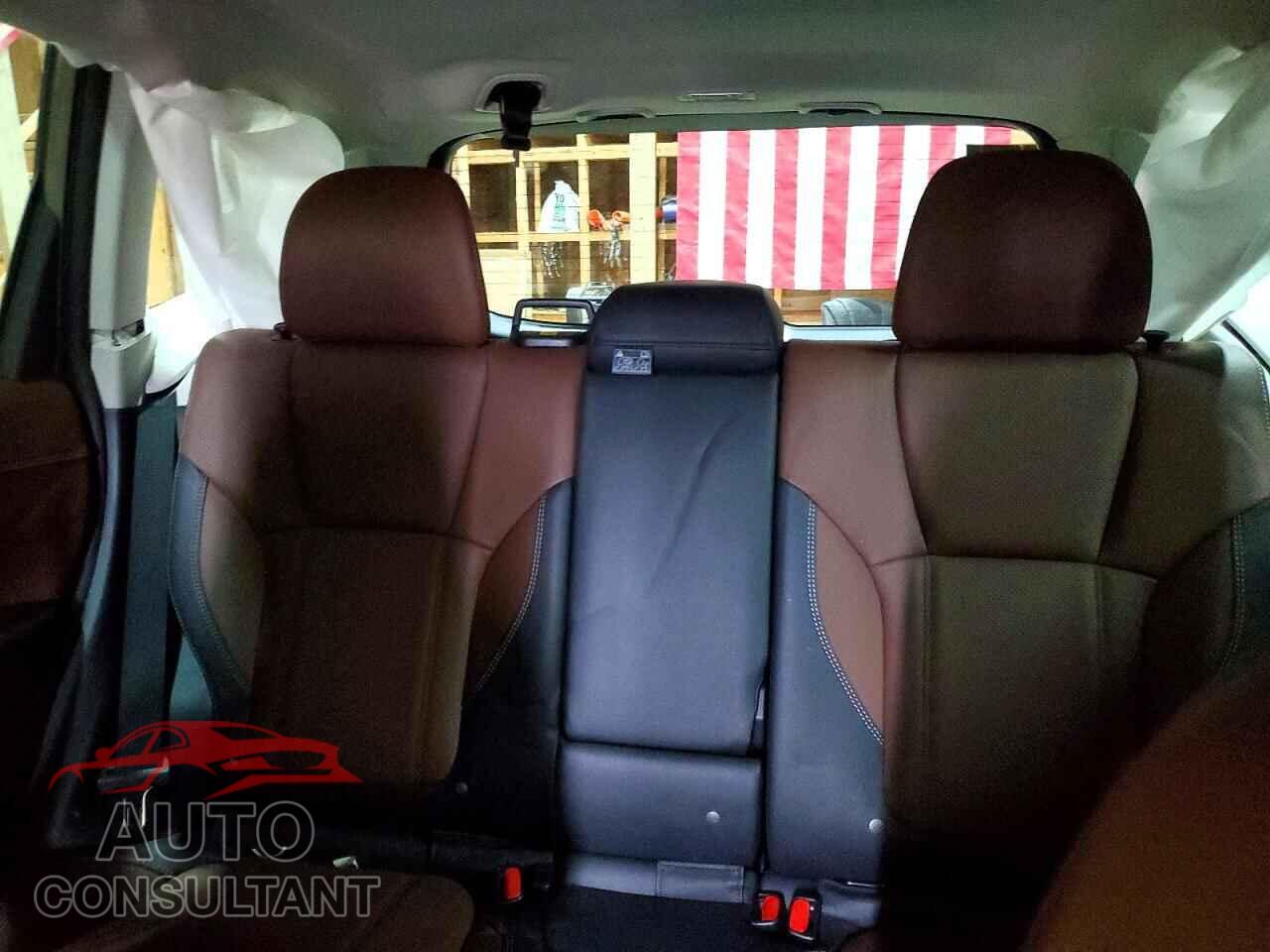SUBARU FORESTER 2022 - JF2SKARC2NH447607