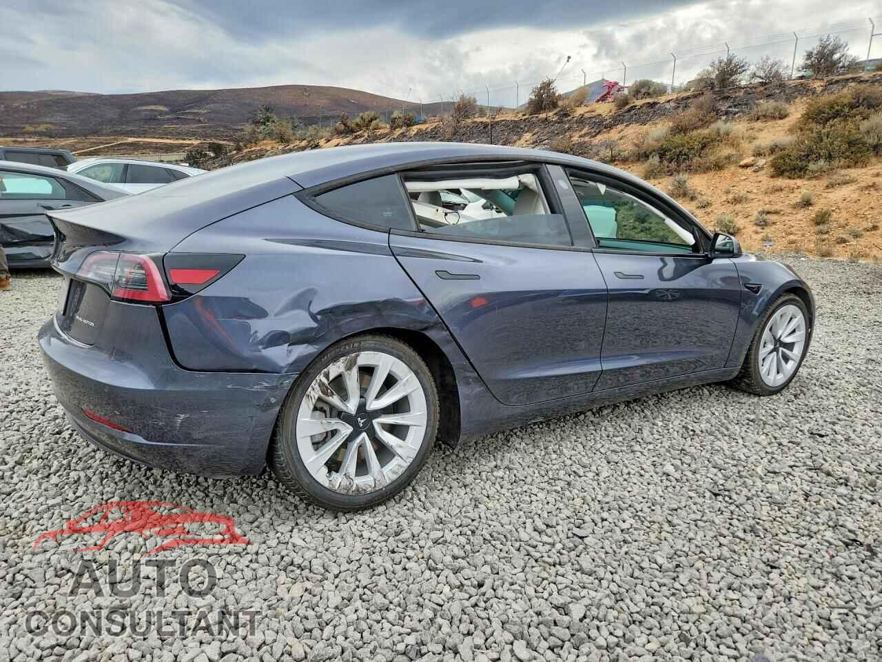 TESLA MODEL 3 2021 - 5YJ3E1EB8MF996914