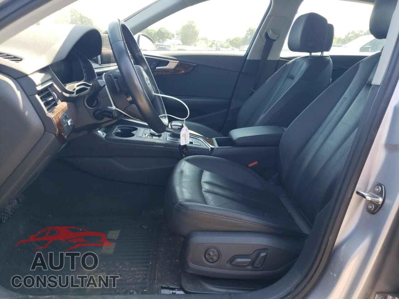 AUDI A4 2019 - WAUENAF46KA007777