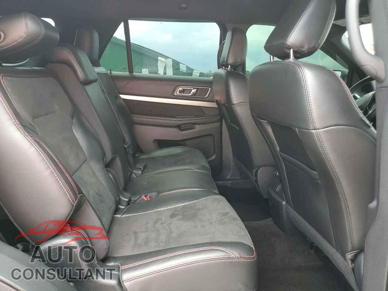 FORD EXPLORER 2018 - 1FM5K7D86JGB27218