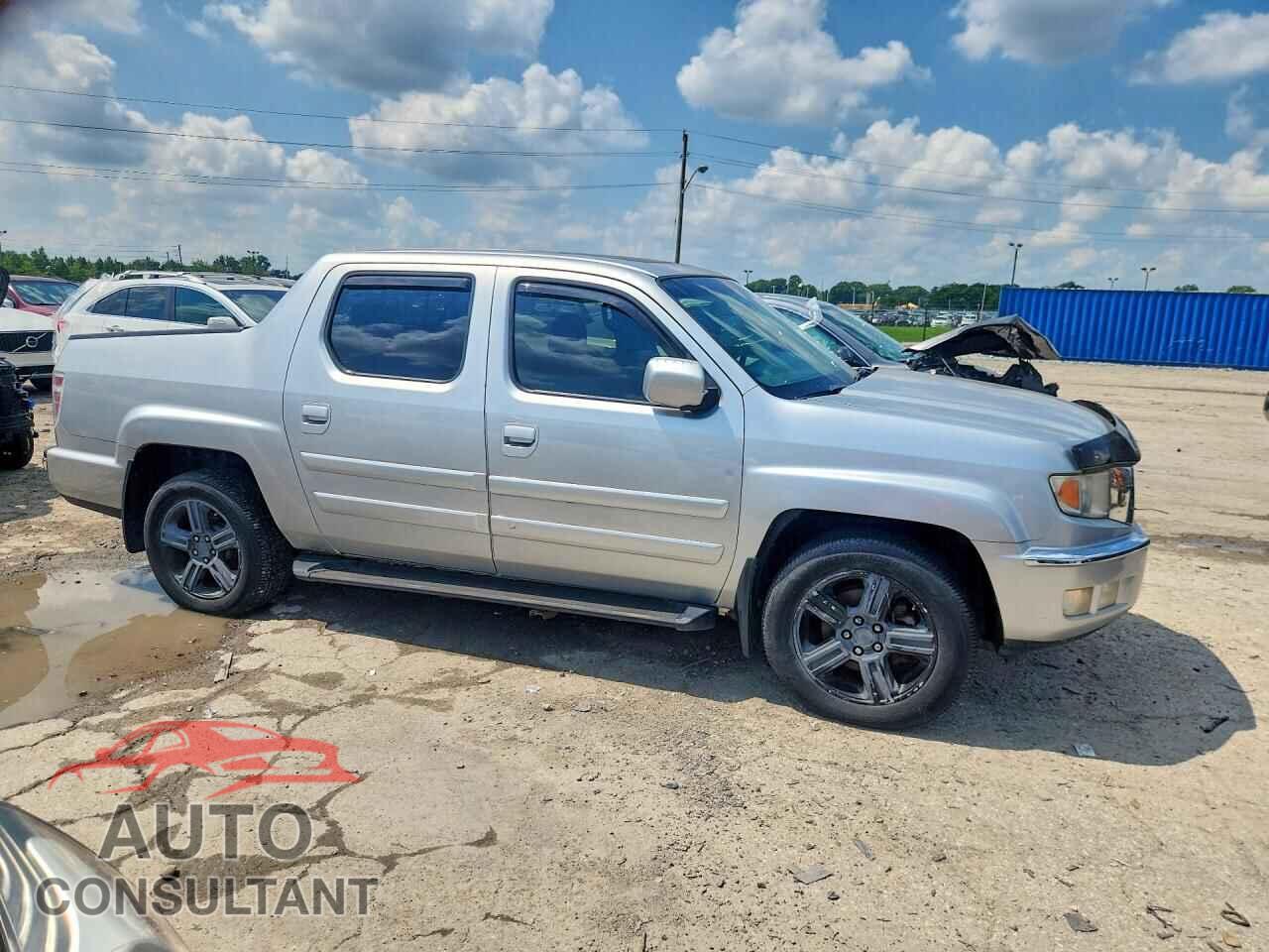 HONDA RIDGELINE 2011 - 5FPYK1F56BB004099