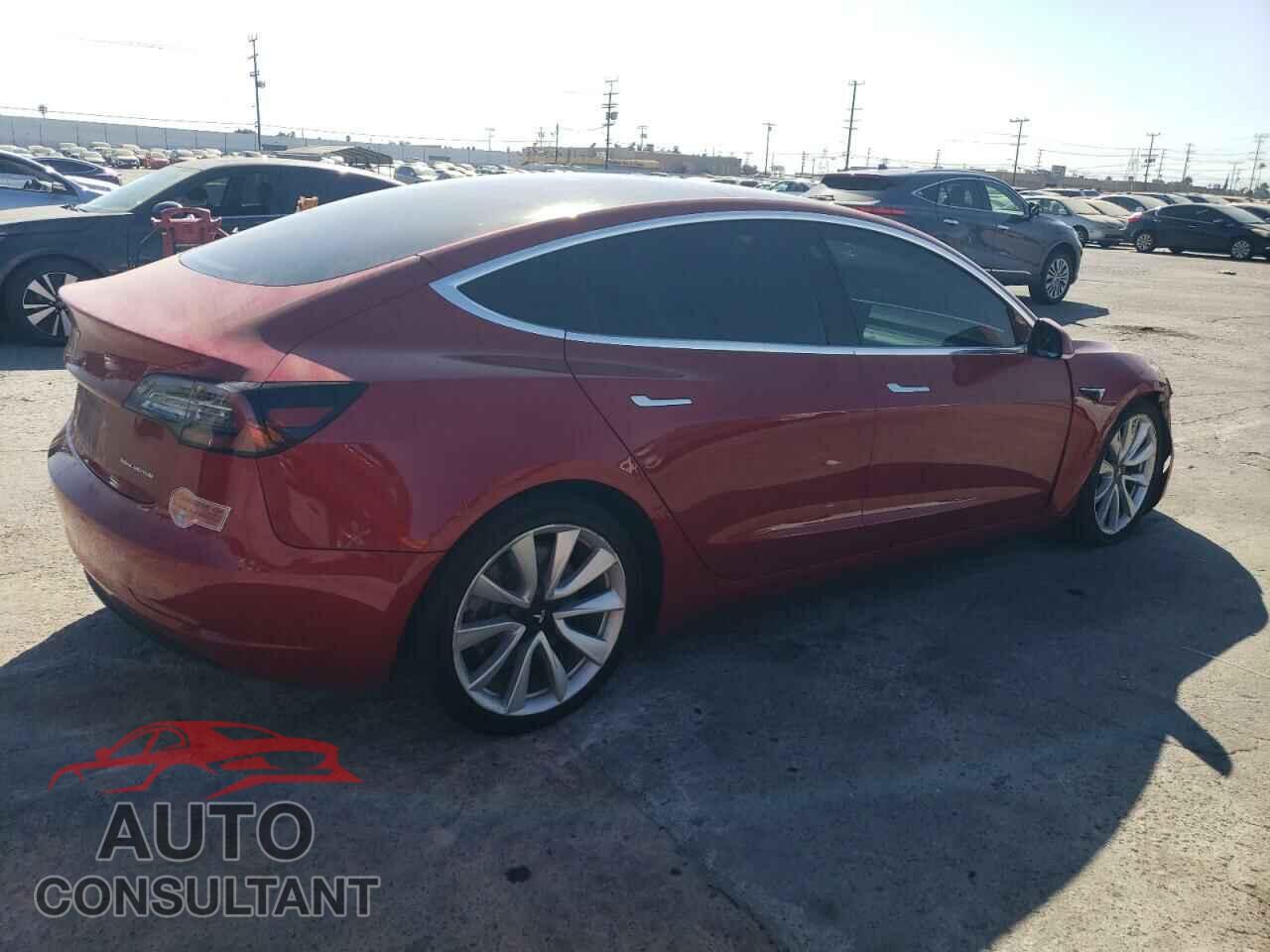 TESLA MODEL 3 2018 - 5YJ3E1EB0JF135187