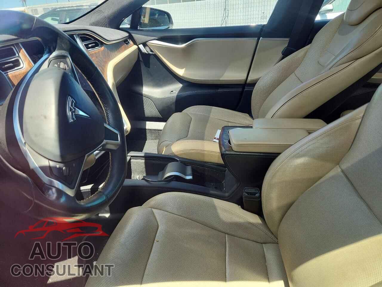 TESLA MODEL S 2017 - 5YJSA1E22HF180570