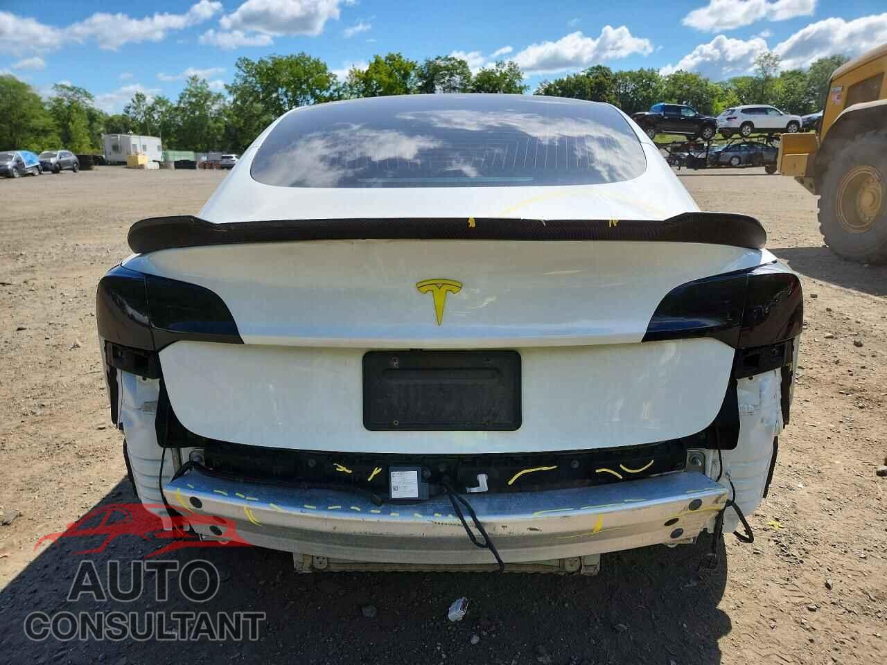 TESLA MODEL 3 2020 - 5YJ3E1EA5LF645352