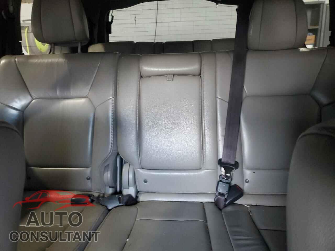 HONDA PILOT 2012 - 5FNYF4H68CB033366