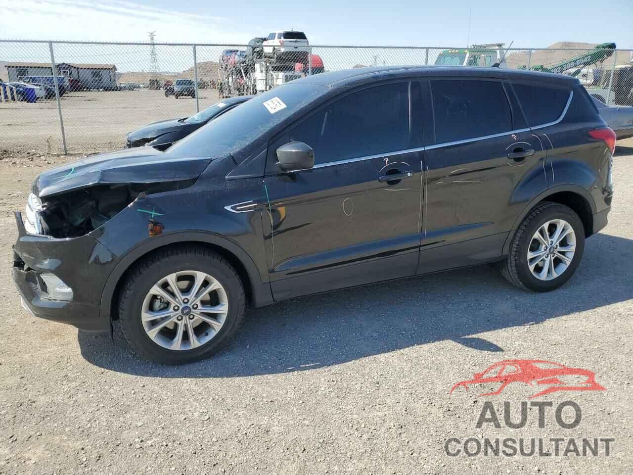 FORD ESCAPE 2019 - 1FMCU0GD0KUB06885