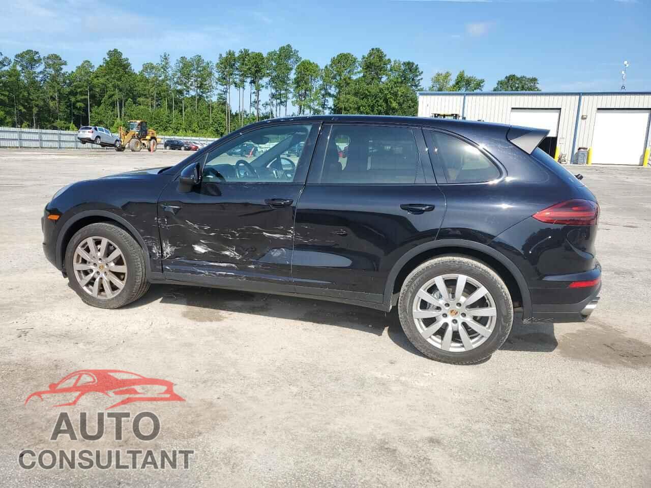 PORSCHE CAYENNE 2017 - WP1AB2A21HLA52272