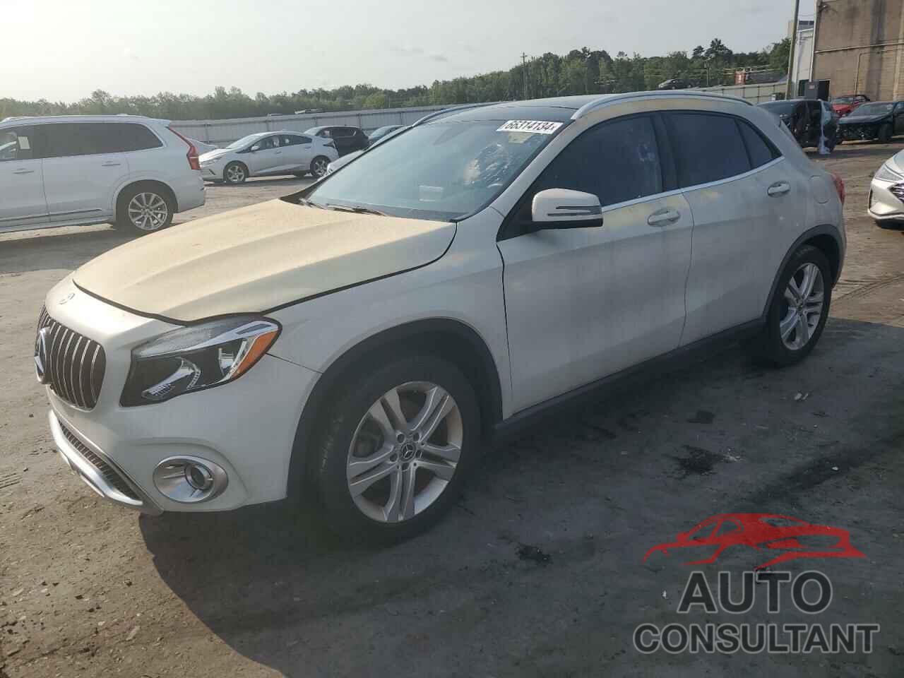 MERCEDES-BENZ GLA-CLASS 2018 - WDCTG4GBXJJ439154