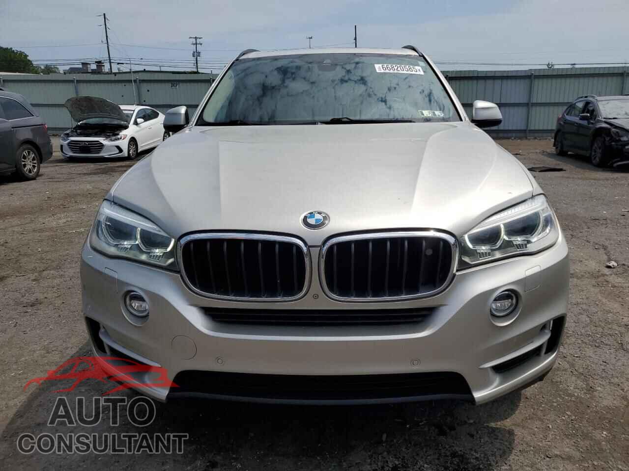 BMW X5 2014 - 5UXKR0C5XE0H26446