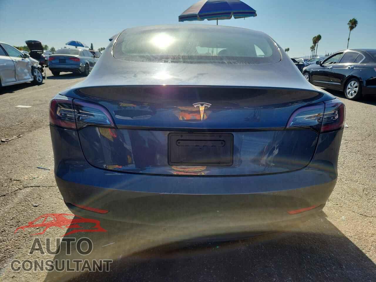 TESLA MODEL 3 2023 - 5YJ3E1EA8PF403791