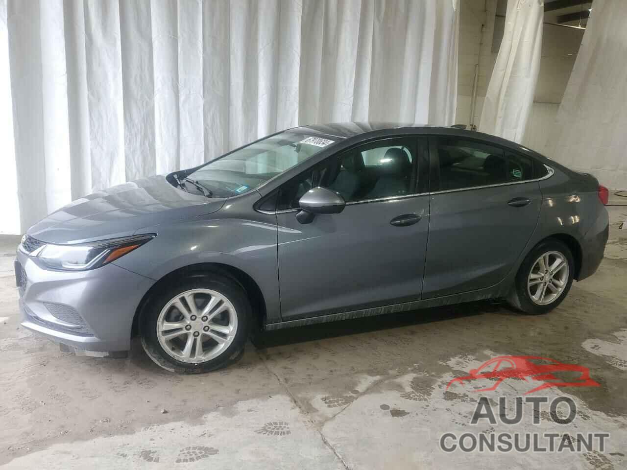 CHEVROLET CRUZE 2018 - 1G1BE5SM9J7114913