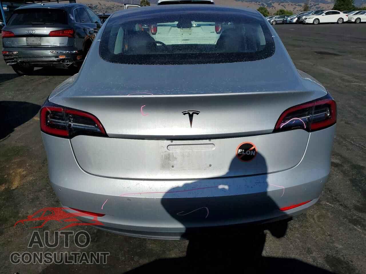 TESLA MODEL 3 2018 - 5YJ3E1EA2JF058801