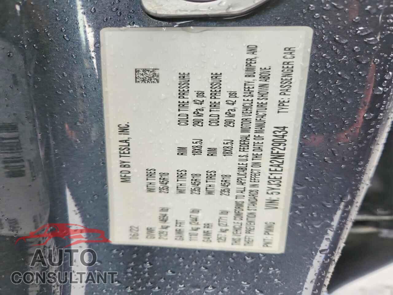 TESLA MODEL 3 2022 - 5YJ3E1EA2NF290434