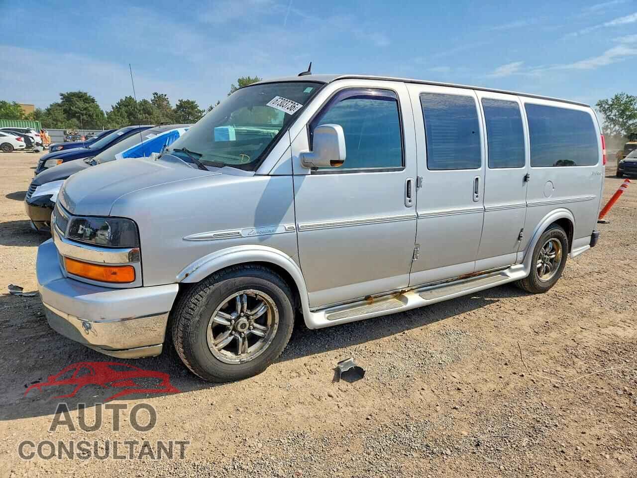 CHEVROLET EXPRESS 2012 - 1GBSGDC47C1107009