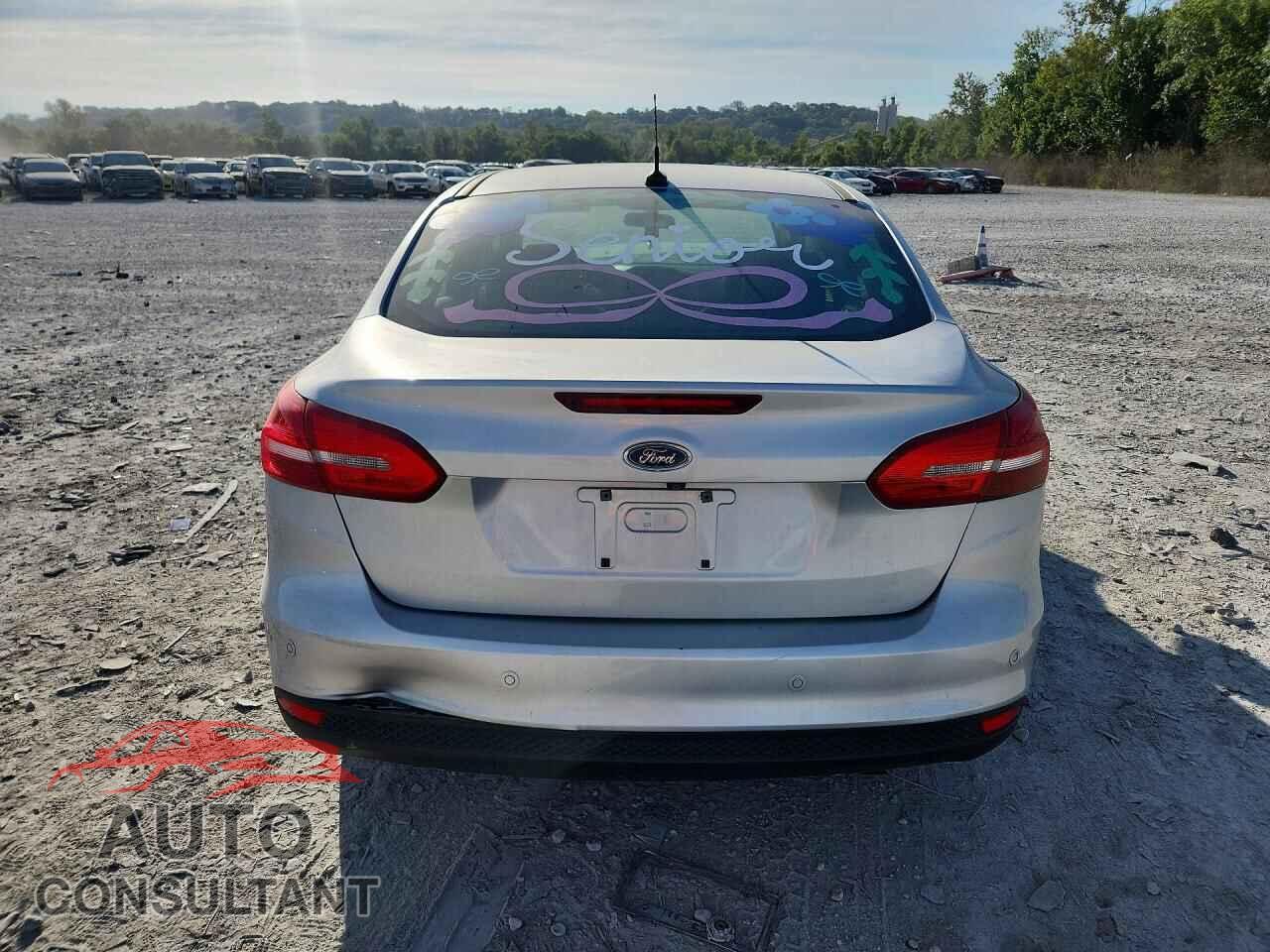 FORD FOCUS 2016 - 1FADP3F20GL307657