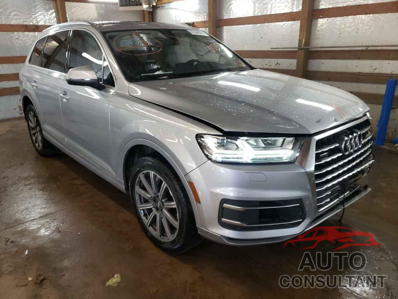 AUDI Q7 2019 - WA1LAAF70KD003572