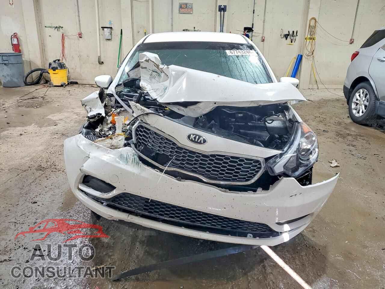 KIA FORTE 2016 - KNAFK4A64G5457838